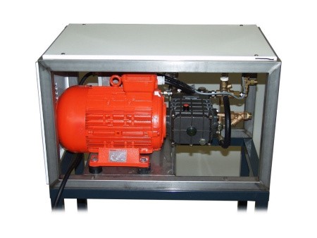 OERTZEN S 334 VA АВД вид сзади